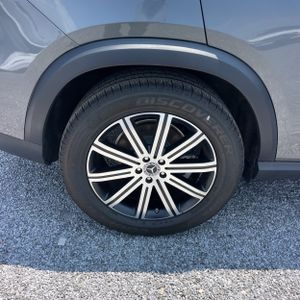 2026 Mercedes-BENZ GLE — миниатюра 19