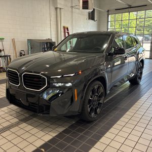 2026 BMW XM LABEL photo 1