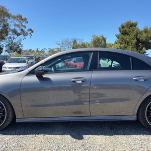 MERCEDES-BENZ CLA - 4