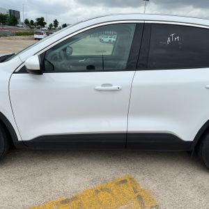 FORD ESCAPE SE - 4