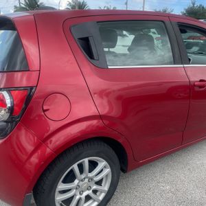 صورة 9 لـ 2016 Chevrolet SONIC LT AUTO