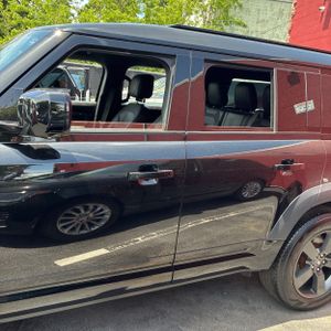 LAND ROVER DEFENDER 130 X-DYNAMIC SE - 4