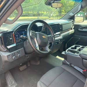 2023 Chevrolet SILVERADO 1500 LT 缩略图 36