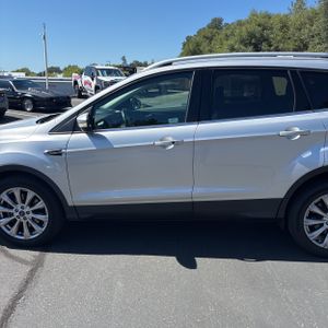 FORD ESCAPE TITANIUM - 4