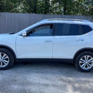 صورة 4 لـ 2016 Nissan ROGUE SV
