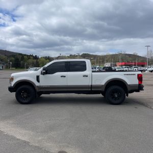 FORD F-250 SUPER DUTY KING RANCH - 3