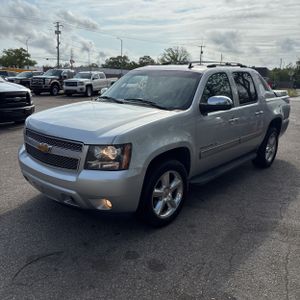 CHEVROLET AVALANCHE LT - 1