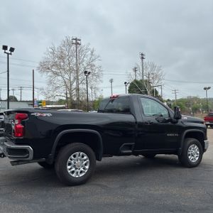 CHEVROLET SILVERADO - 5