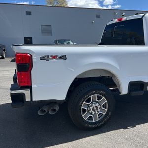 Ford F-250 Super Duty Lariat - 9