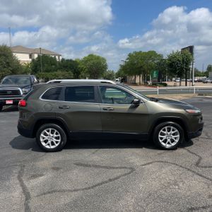 JEEP CHEROKEE LATITUDE - 10