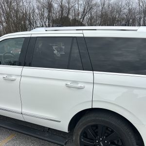 LINCOLN NAVIGATOR RESERVE - 6