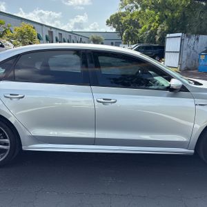 2018 Volkswagen PASSAT 2.0T R-LINE — миниатюра 11