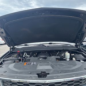 2019 Chevrolet SUBURBAN LT — миниатюра 44