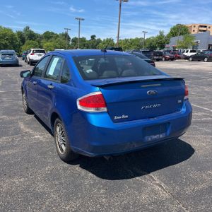 FORD FOCUS SE - 5