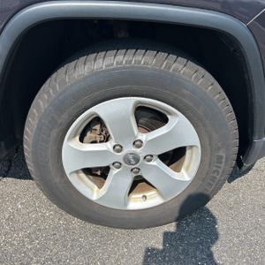 2012 JEEP GRAND CHEROKEE LAREDO — миниатюра 20