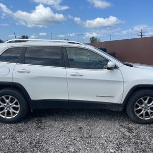 2017 JEEP CHEROKEE LATITUDE — фото 10