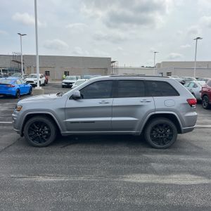 2019 JEEP GRAND CHEROKEE ALTITUDE — фото 3