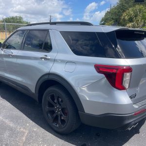 FORD EXPLORER ST - 6