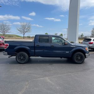 FORD F-150 XLT - 10