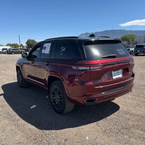 JEEP GRAND CHEROKEE SUMMIT RESERVE 4X4 - 5