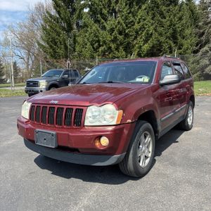JEEP GRAND CHEROKEE LAREDO - 1
