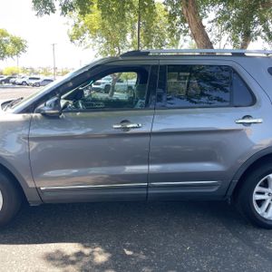 2013 FORD EXPLORER XLT 照片 4