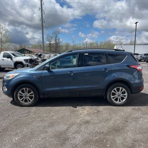FORD ESCAPE SE - 3