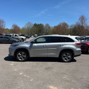 TOYOTA HIGHLANDER - 2