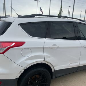 FORD ESCAPE SEL - 8