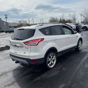 FORD ESCAPE TITANIUM - 8