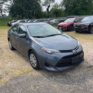 صورة مصغرة 12 لـ 2017 Toyota COROLLA LE