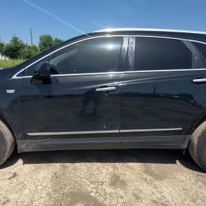 2017 Cadillac XT5 LUXURY — фото 4