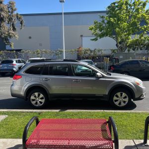 SUBARU OUTBACK PREMIUM - 10