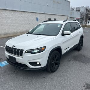 Jeep Cherokee Altitude - 1