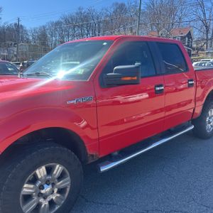 FORD F-150 XLT - 2
