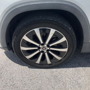 صورة مصغرة 17 لـ 2021 Mercedes-BENZ GLB