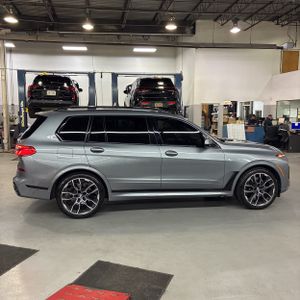 BMW X7 XDRIVE40I - 10