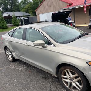2015 FORD FUSION SE 缩略图 13