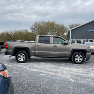 CHEVROLET SILVERADO 1500 - 10