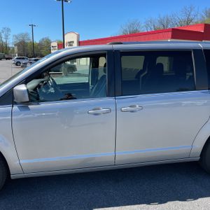DODGE GRAND CARAVAN - 4