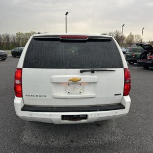 CHEVROLET SUBURBAN LT - 7