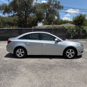 صورة 10 لـ 2013 Chevrolet CRUZE 1LT AUTO