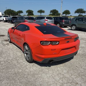 2019 Chevrolet CAMARO LT — фото 5