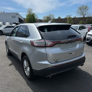 FORD EDGE SEL - 5