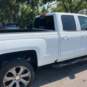 2017 Chevrolet SILVERADO 1500 LT — фото 9