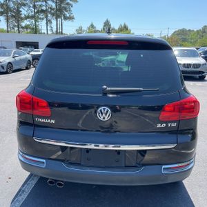 VOLKSWAGEN TIGUAN S - 7