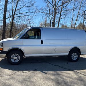 CHEVROLET EXPRESS - 3