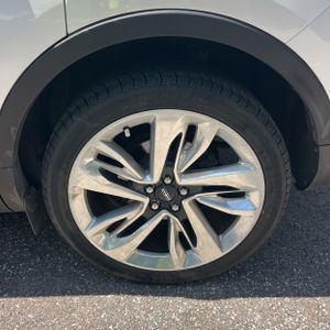 صورة 18 لـ 2018 Lincoln MKX RESERVE