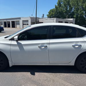 NISSAN SENTRA SV - 4