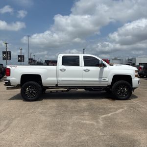 CHEVROLET SILVERADO - 10